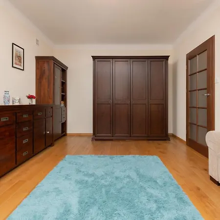 Metro Raclawicka Cozy By Renters *